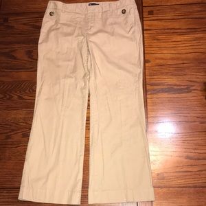 Women’s Gap Khaki Pants Size 12 Petite